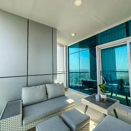 Higuests - Luxurious High-Rise Apartment With Stunning Views Dubai Esterno foto