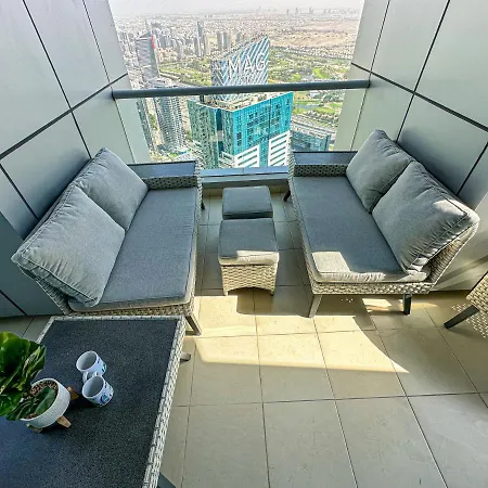 Higuests - Luxurious High-Rise Apartment With Stunning Views Dubai Esterno foto