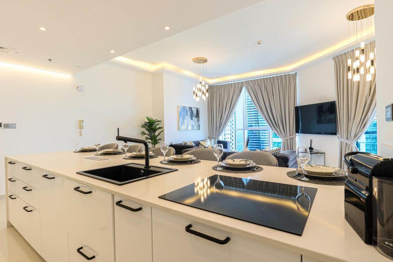 Appartement Higuests - Luxurious High-rise With Stunning Views